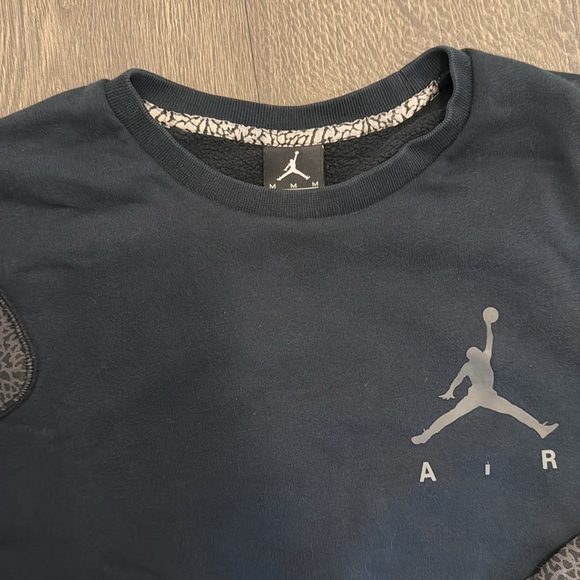 Jordan Crewneck - Picture 2 of 2